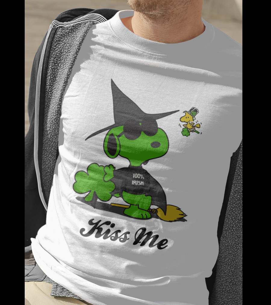 Snoopy Kiss Me 100% Irish St Patrick's Day Wizard Woodstock T-Shirt