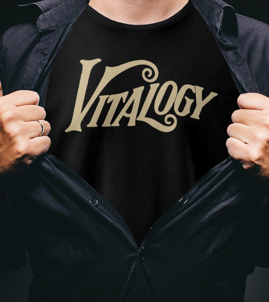 Pearl Jam Vitalogy Album Classic Vintage Font T-Shirt