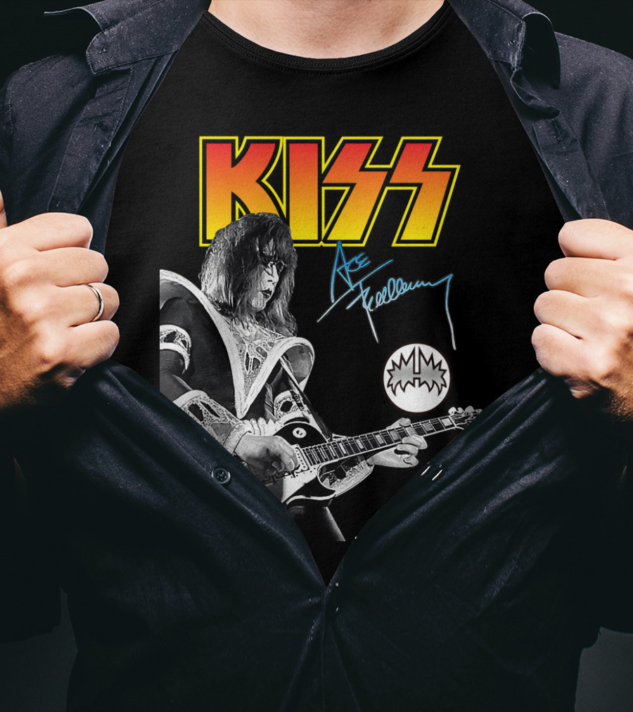 KISS Ace Frehley Signature Electric Guitar Iconic Rock Legend T-Shirt