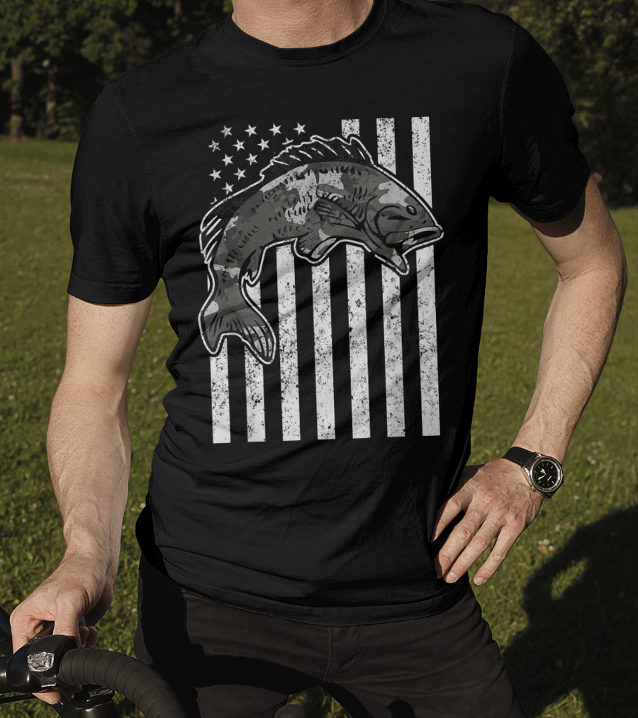American Flag Camouflage Bass Fishing Mens T-Shirt