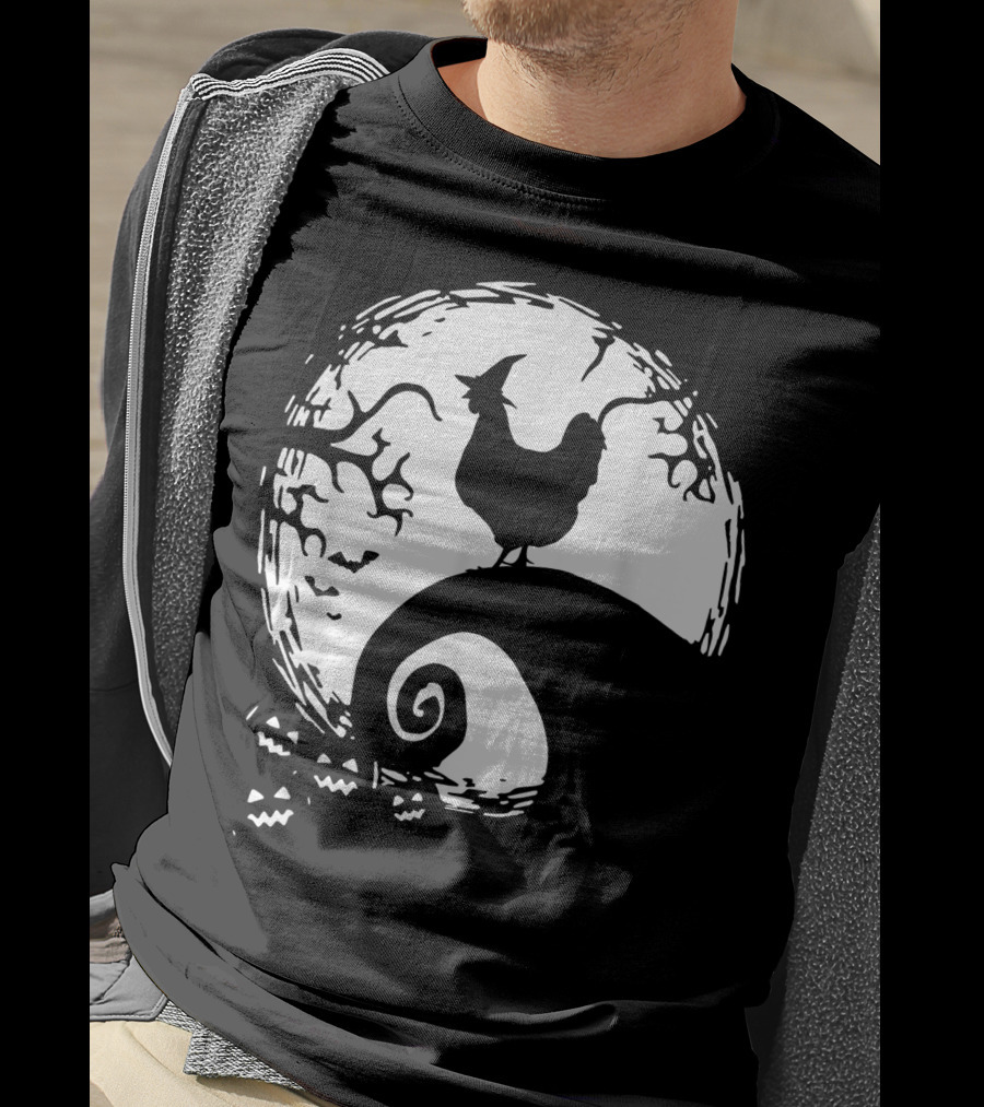 Funny Chicken Halloween Moon Pumpkin Nightmare Hill Scene T-Shirt
