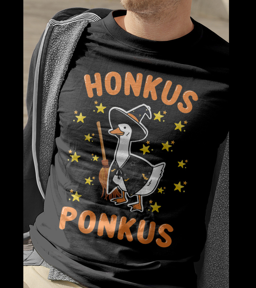 Honkus Ponkus Witch Goose Halloween Magic Stars Broom T-Shirt