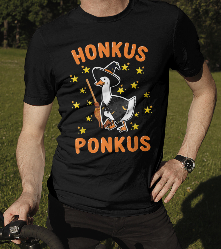 Honkus Ponkus Witch Goose Halloween Magic Stars Broom T-Shirt