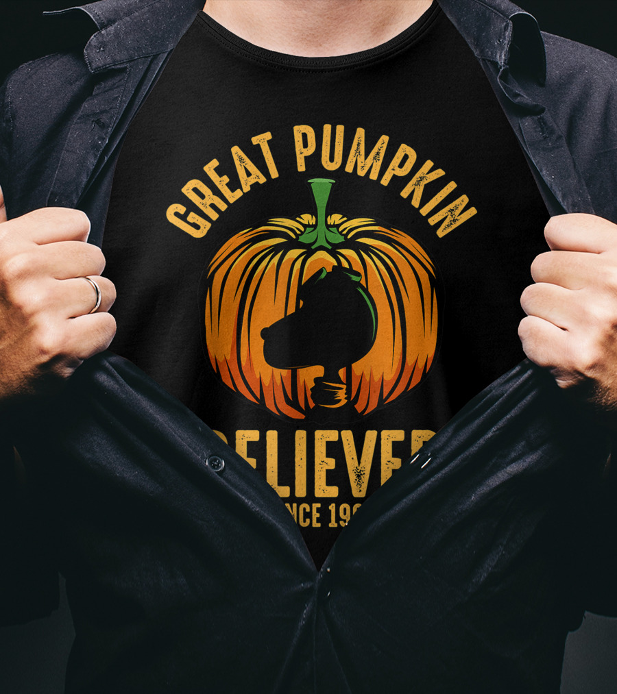 Great Pumpkin Believer Since 1966 Halloween Best T-Shirt