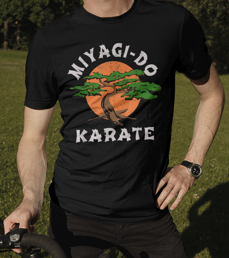 Miyagi Do Karate Funny Karate Live Vintage Best Tree T-Shirt