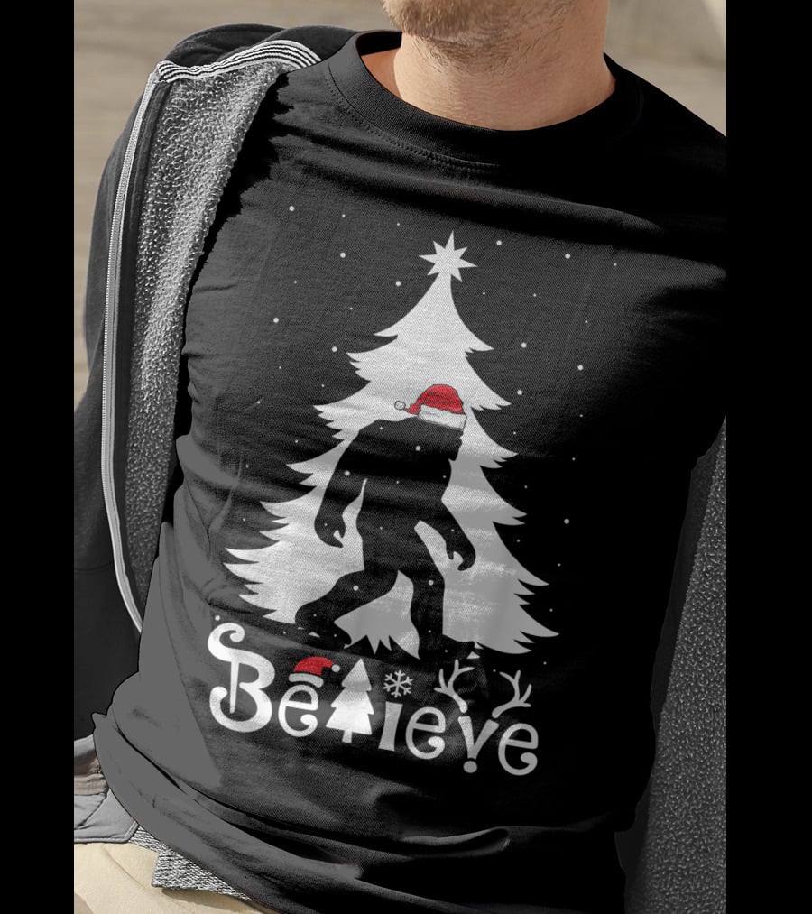 Believe Bigfoot Christmas Santa Hat Snowflakes T-Shirt