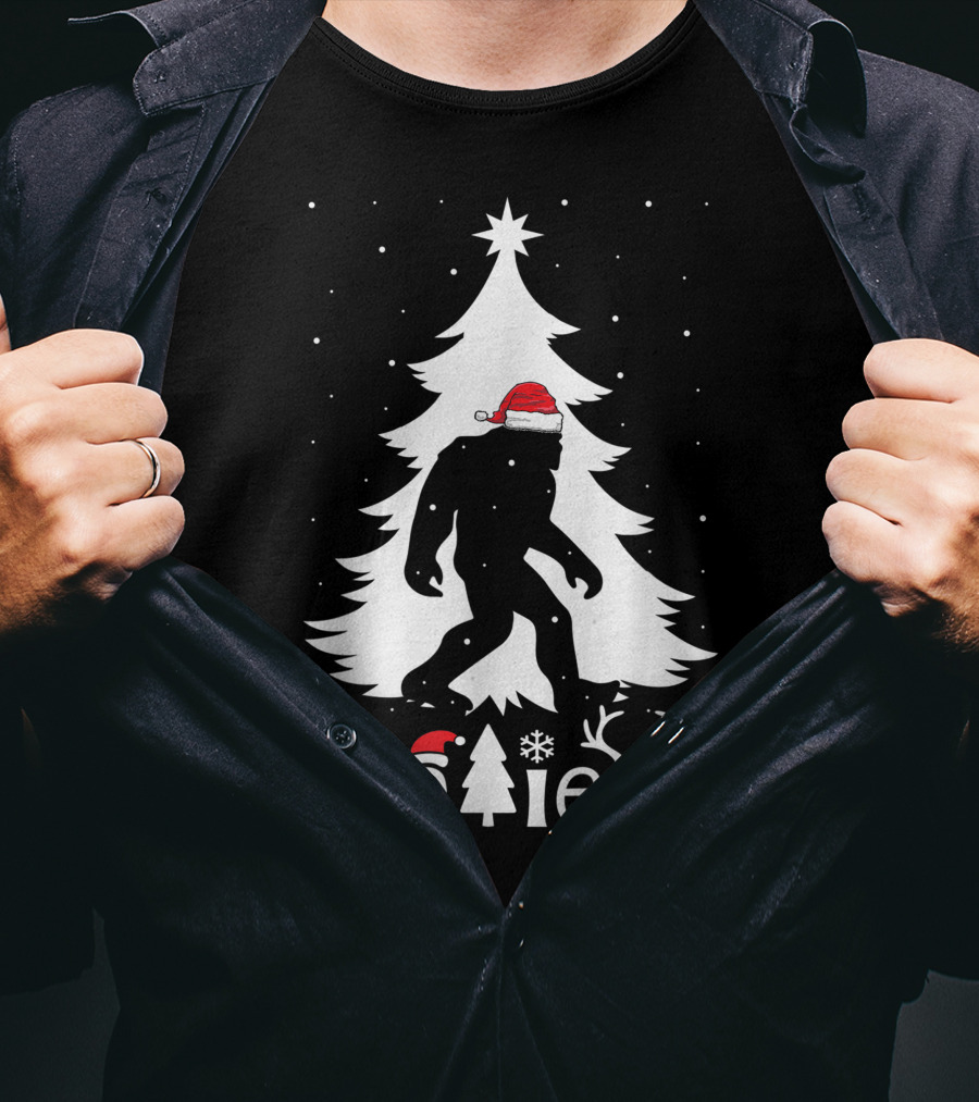Believe Bigfoot Christmas Santa Hat Snowflakes T-Shirt