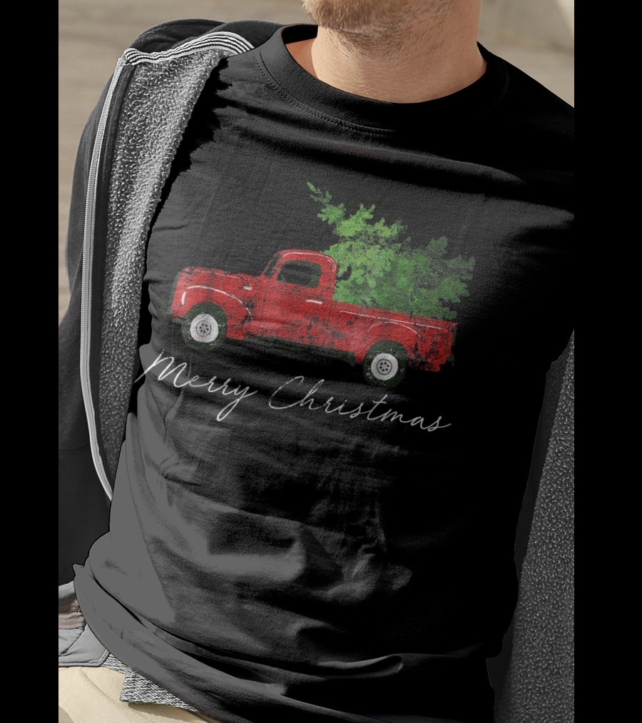 Merry Christmas Vintage Wagon Christmas Tree On Car Xmas Vacation T-Shirt