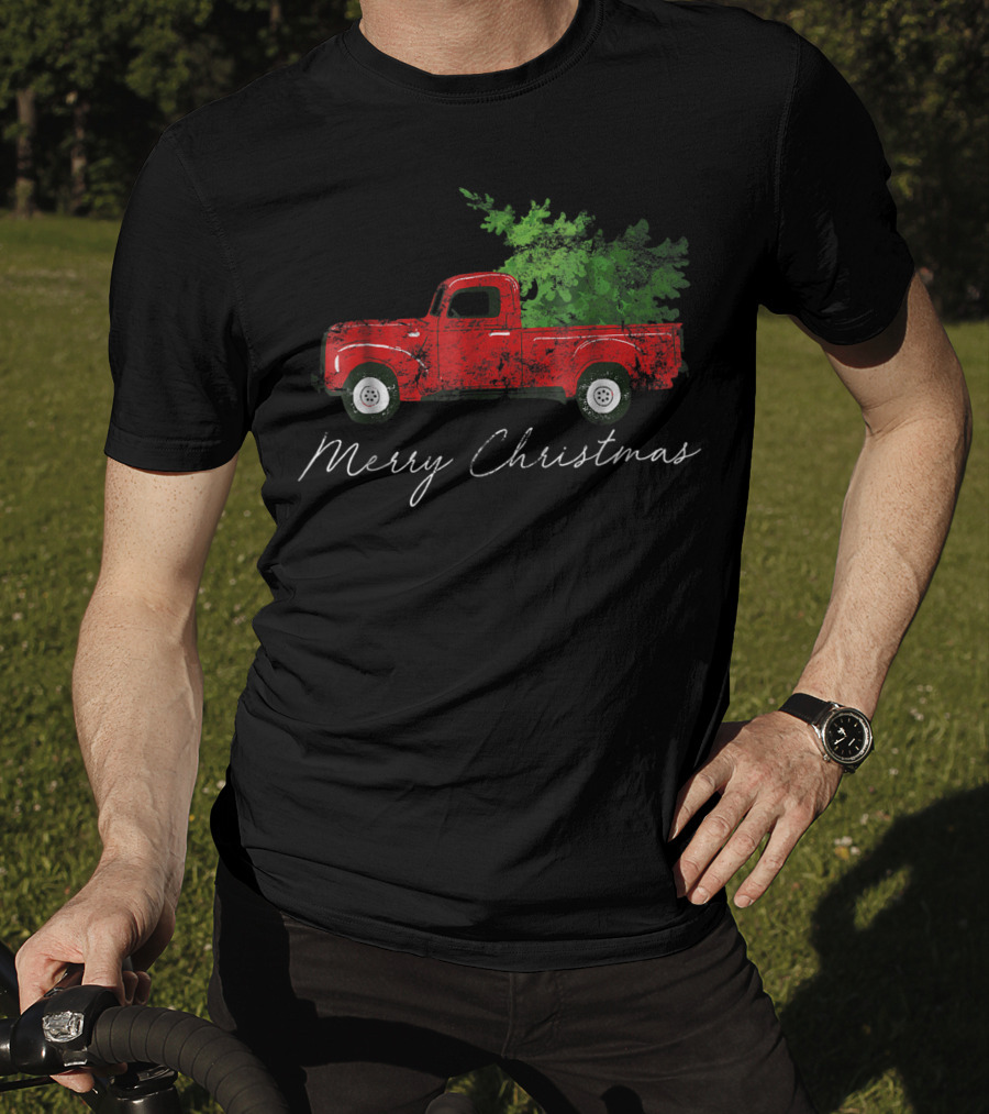 Merry Christmas Vintage Wagon Christmas Tree On Car Xmas Vacation T-Shirt