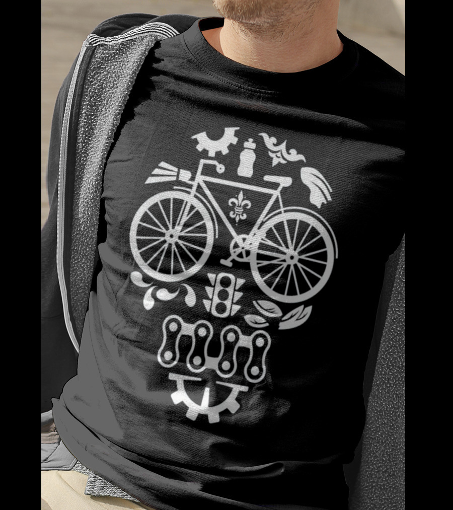 Humorous Cycling Skull With Bicycle Motif And Chain Design Elements T-Shirt