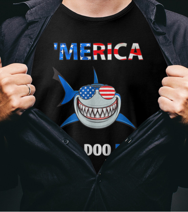 Merica Shark Wearing American Flag Sunglasses Doo Doo Doo 4th Of July T-Shirt