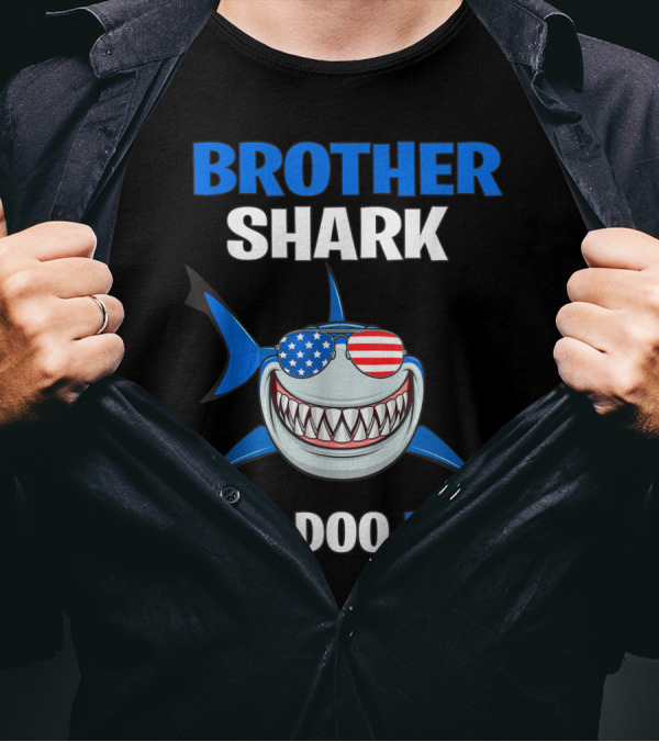 Brother Shark Patriotic Sunglasses Doo Doo Doo 4th Of July T-Shirt