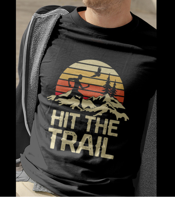 Hit The Trail Runner Style Vintage Sunset Mountains And Trees T-Shirt