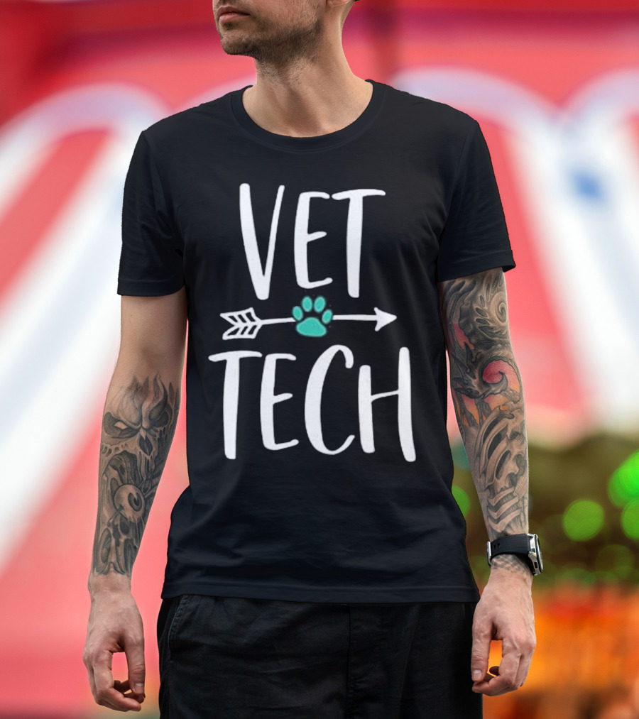 Vet Tech Paw Print Arrow Veterinarian G T-Shirt