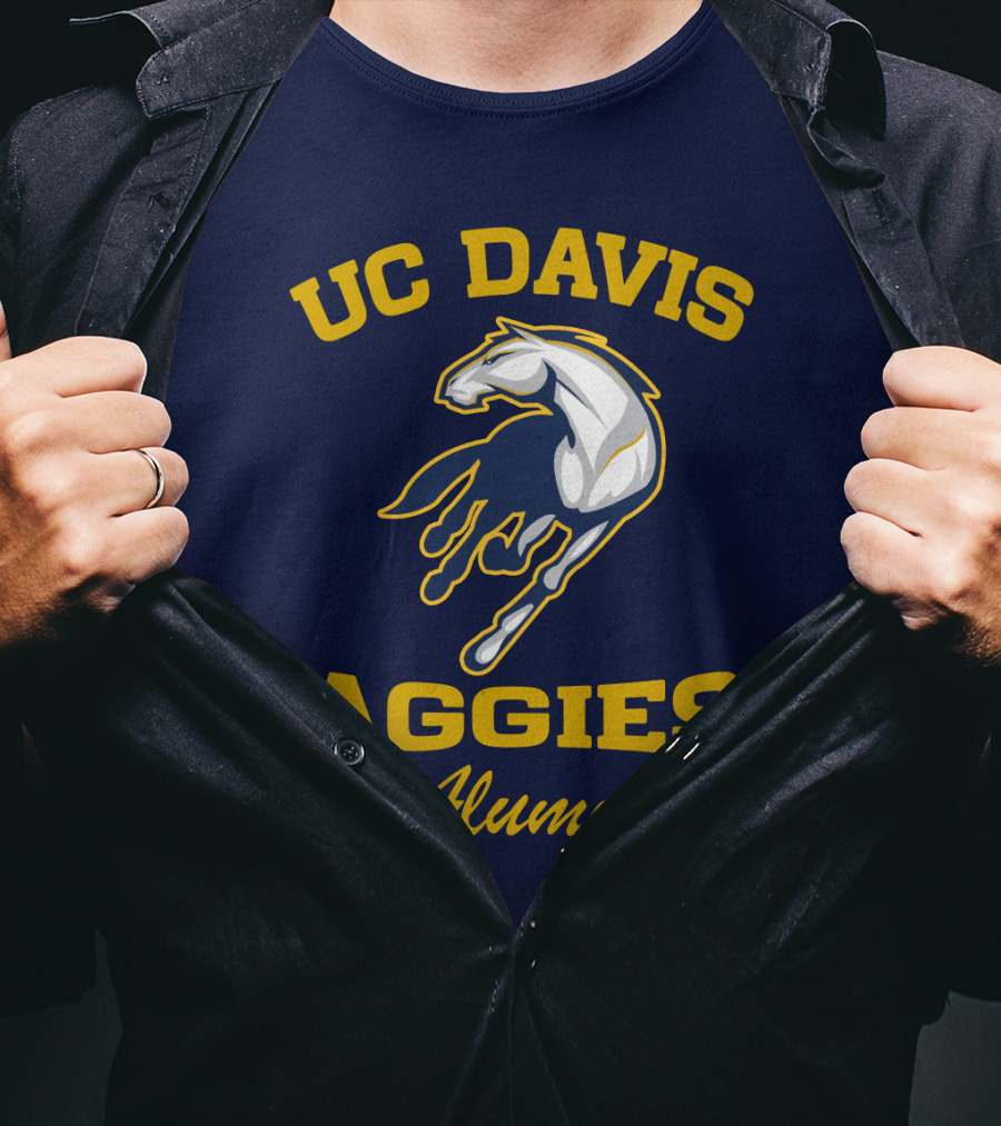 UC Davis Aggies Alumni Horse Emblem T-Shirt