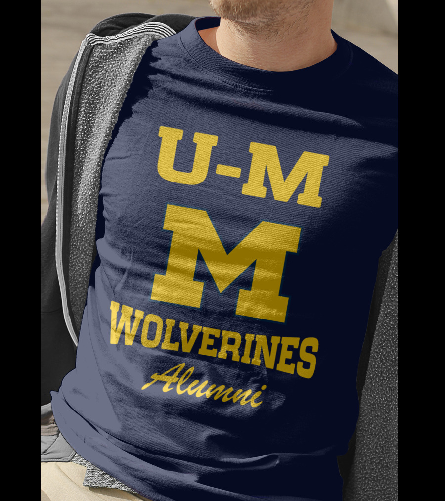 U-M Wolverines Alumni T-Shirt