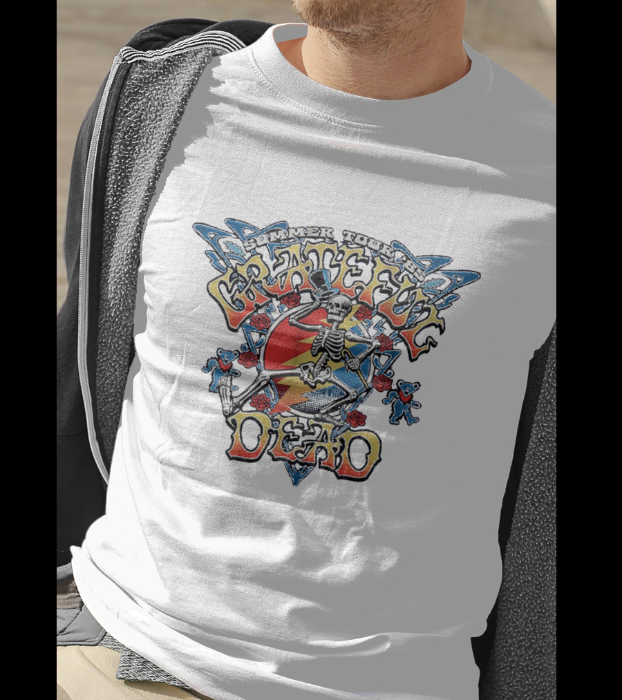 Grateful Dead Summer Tour 1992 Skeleton And Bears T-Shirt
