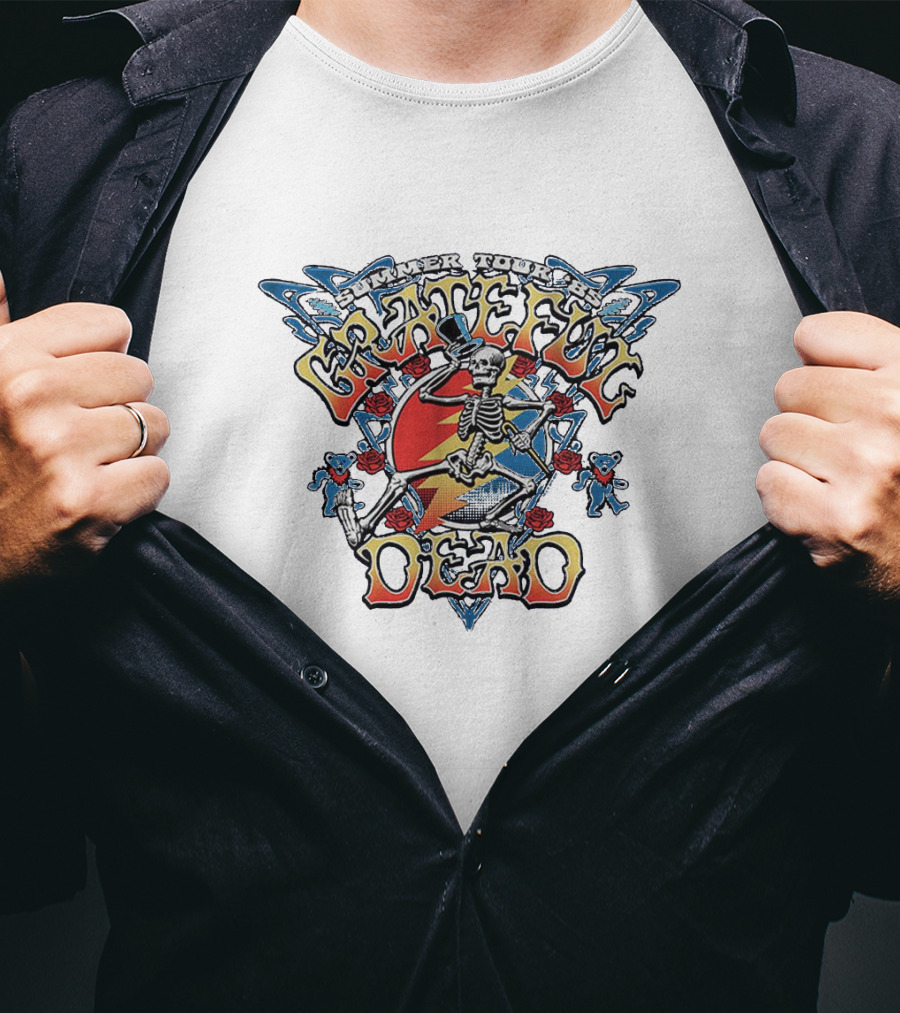 Grateful Dead Summer Tour 1992 Skeleton And Bears T-Shirt