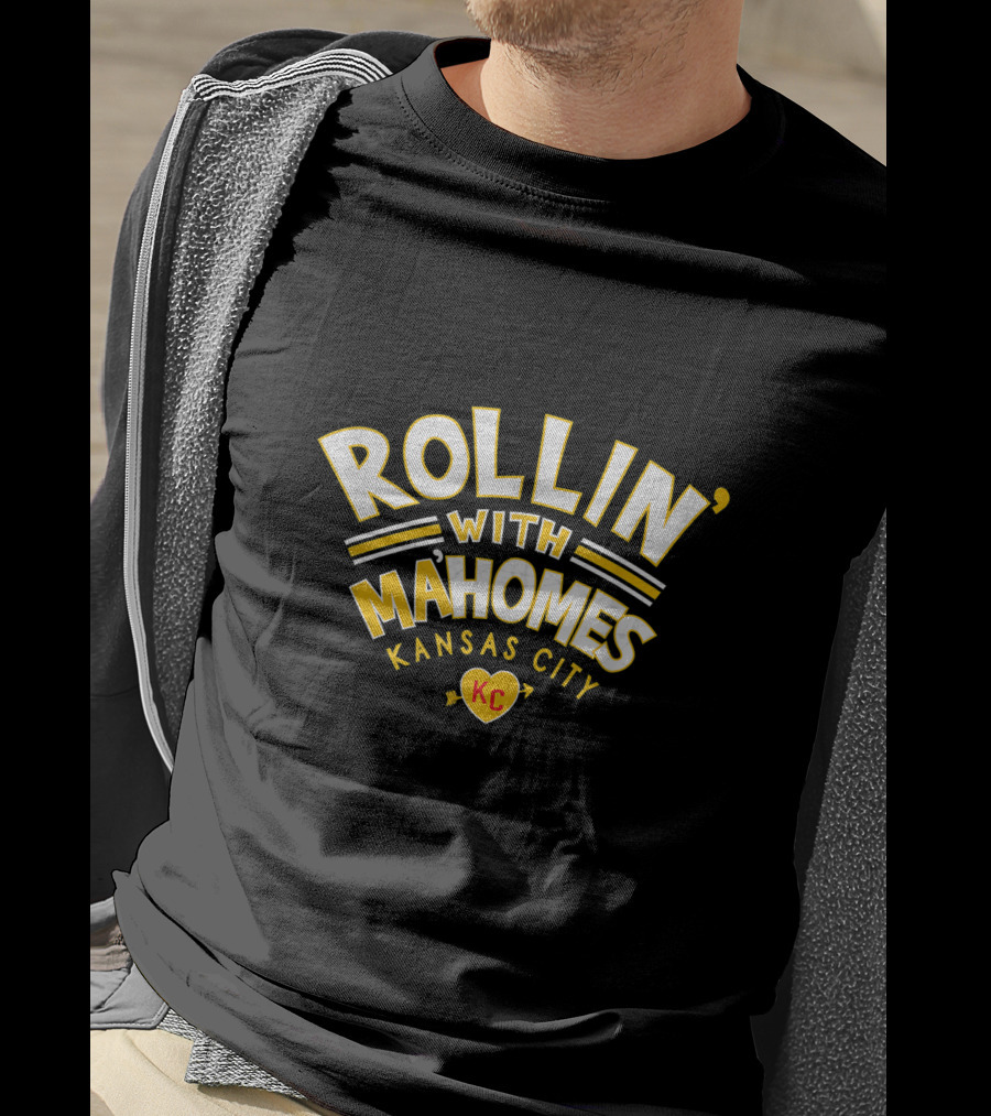 Kansas City Rollin' With Mahomes Chiefs T-Shirt