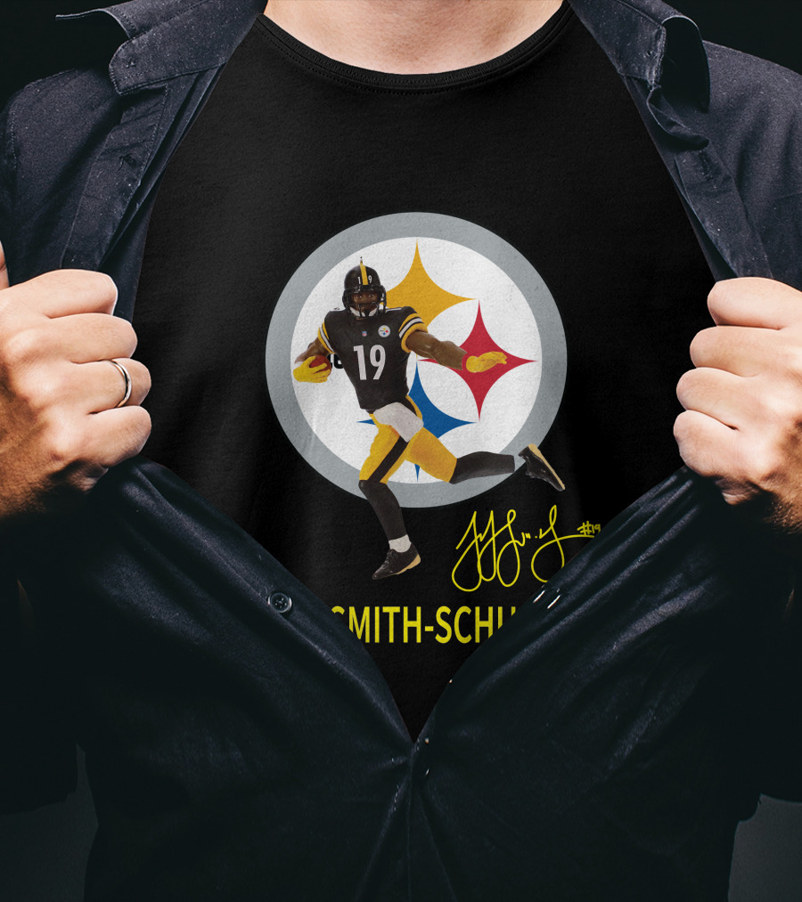 Juju Smith-Schuster 19 Pittsburgh Steelers Football Player Signature T-Shirt