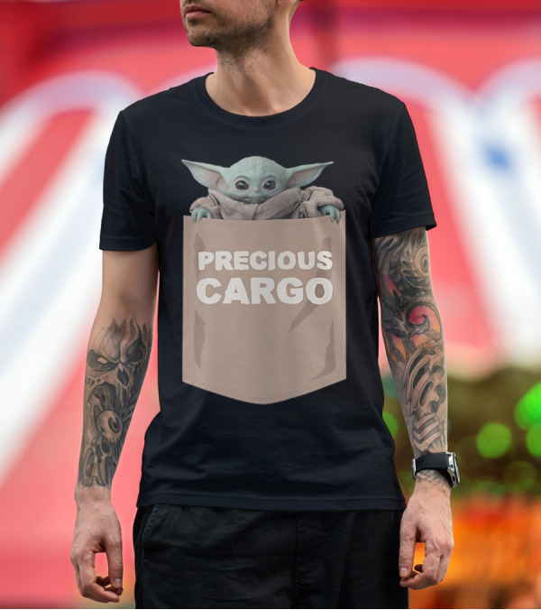 Premium T-Shirt: Star Wars The Mandalorian The Child Precious Cargo T-Shirt Star Wars The Mandalorian The Child Precious Cargo T-Shirt
