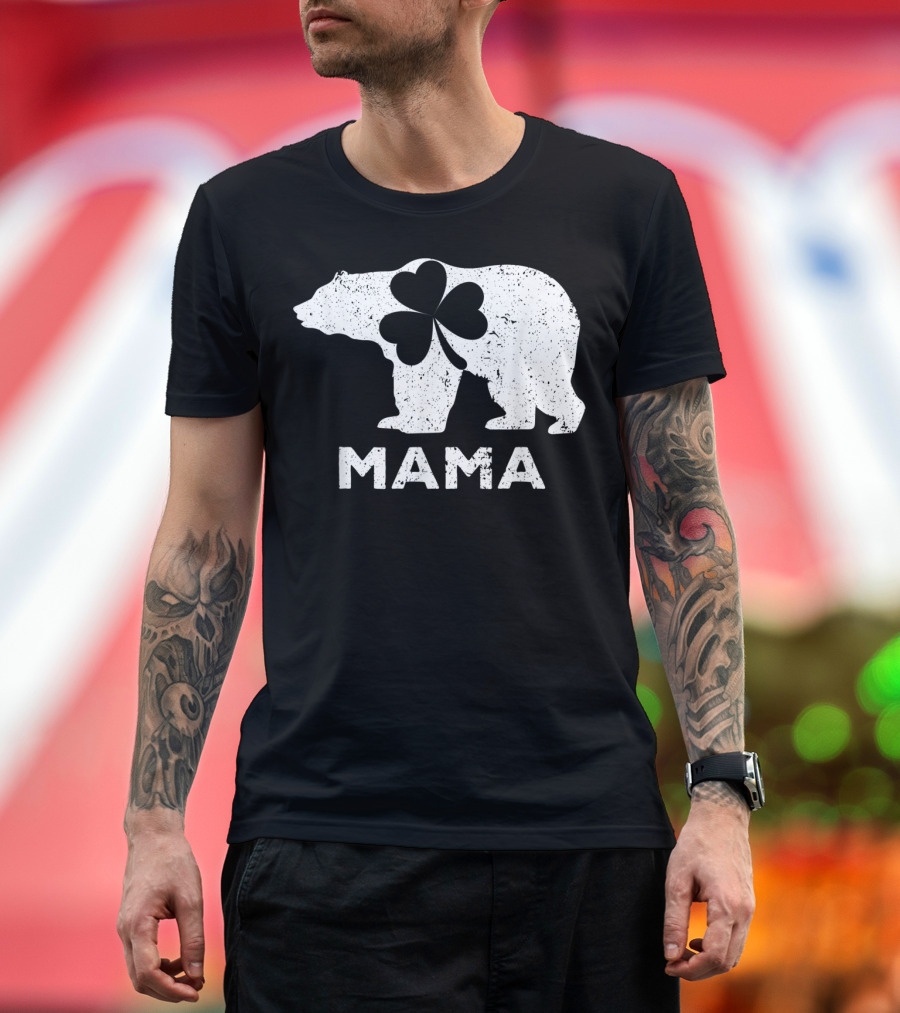 Mama Bear Shamrock St Patrick's Day T-Shirt