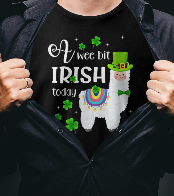 A Wee Bit Irish Today Llama Clover Hat Shamrock T-Shirt