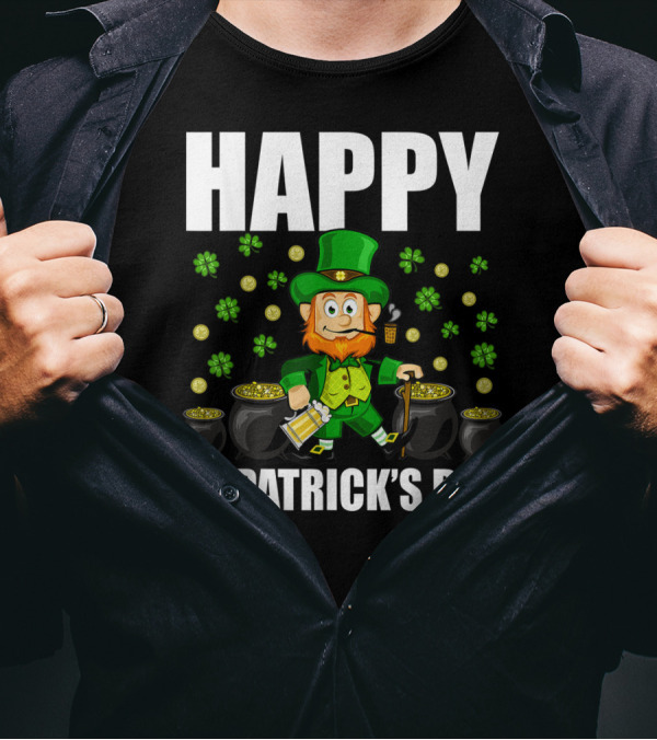 HAPPY ST PATRICK'S DAY FUNNY LEPRECHAUN WITH BEER AND GOLD COINS T-Shirt