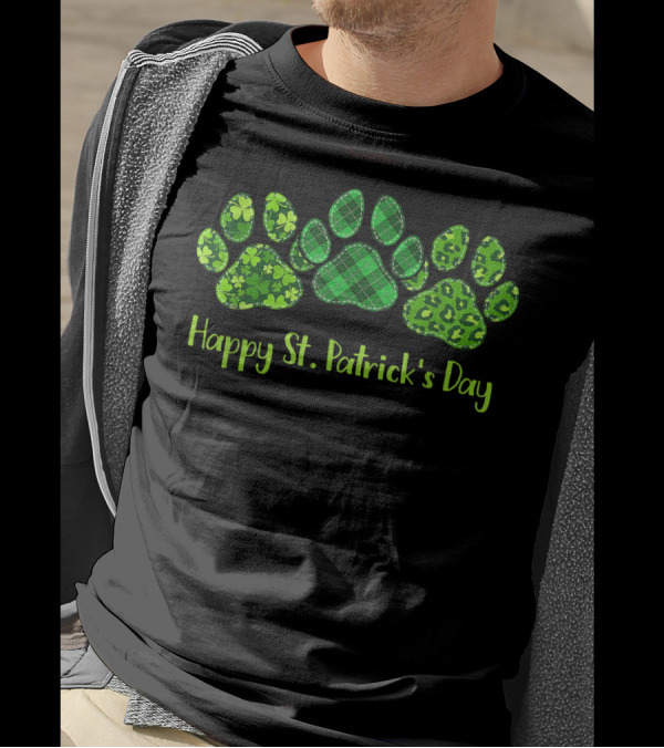 Happy St. Patrick's Day Green Irish Patterned Dog Paws T-Shirt