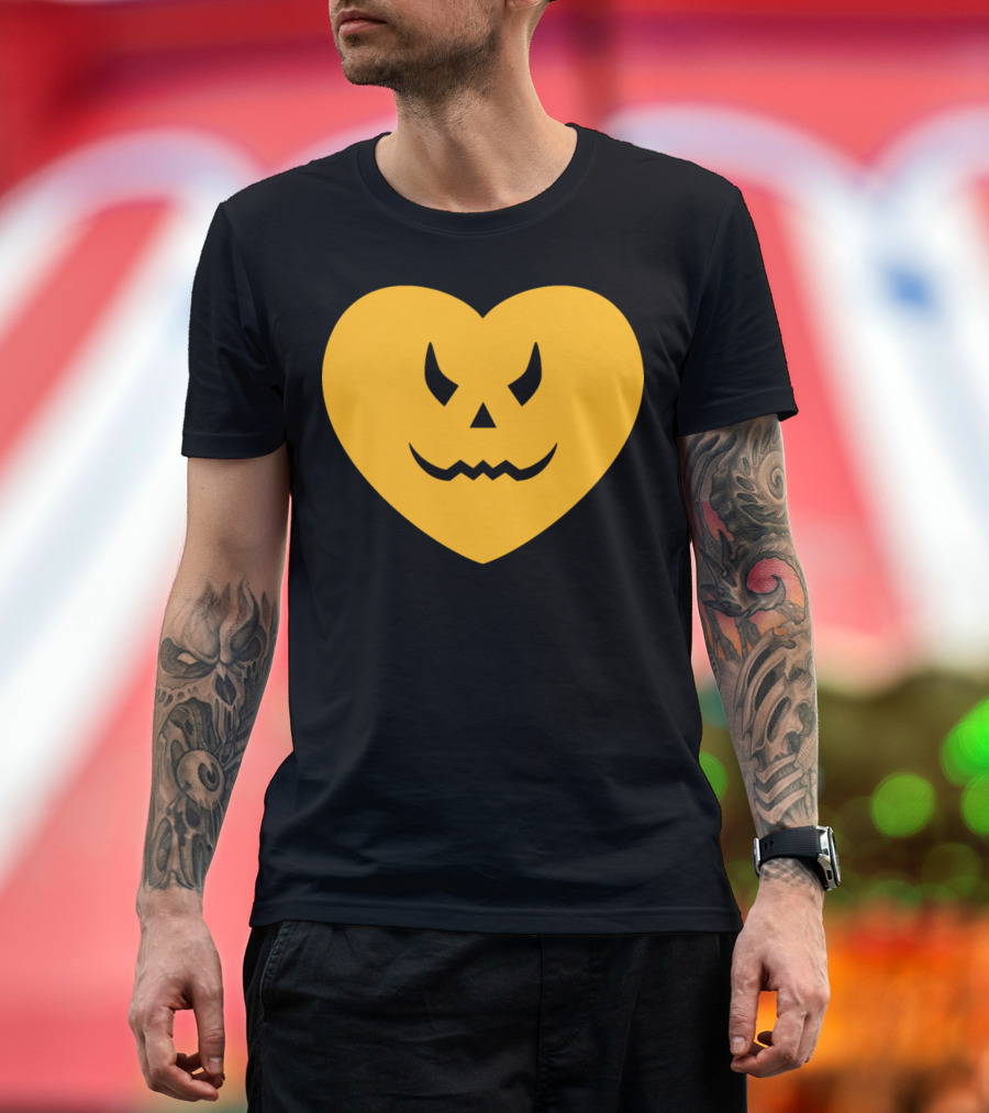Pumpkin Face Yellow Heart Halloween Scare T-Shirt