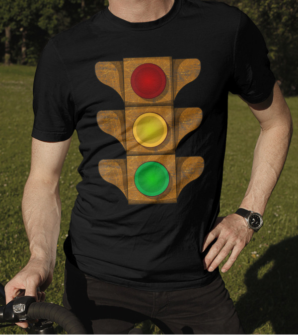 Vintage Rusty Traffic Light Stop Go Signal T-Shirt