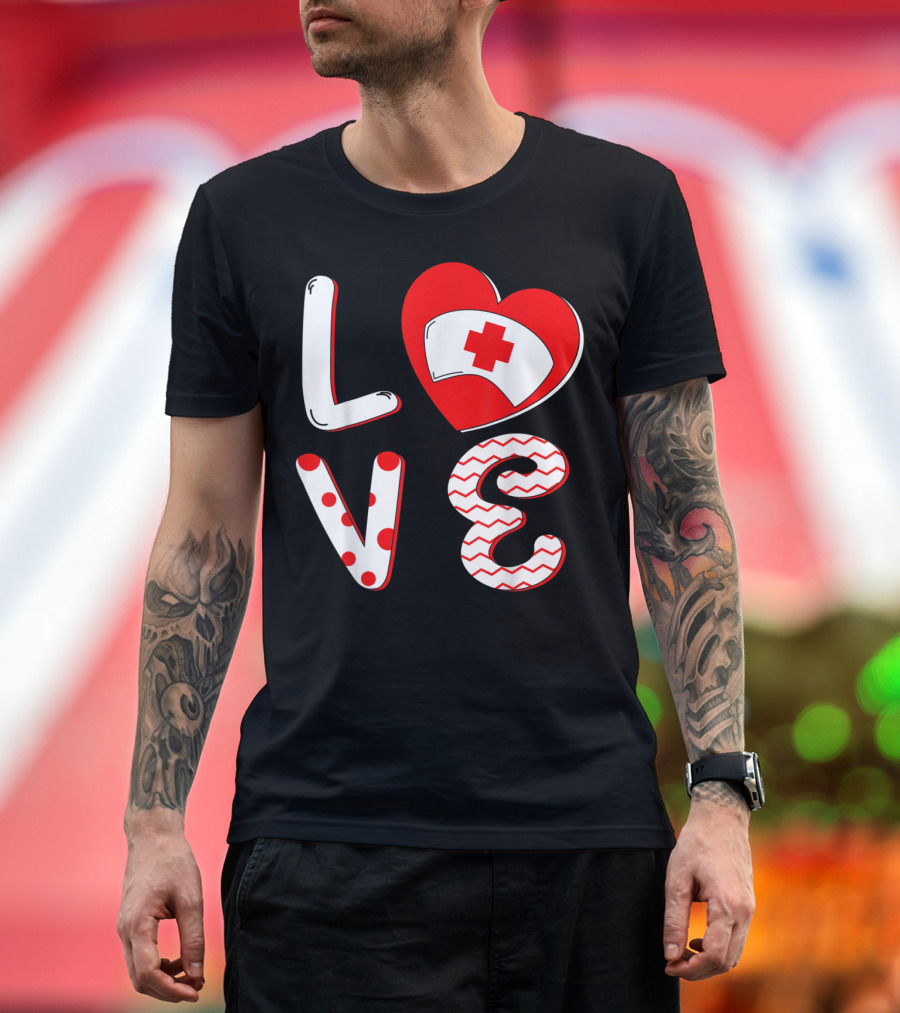 Medical Nurse Valentine's Day Love Heart Cap Nurse T-Shirt