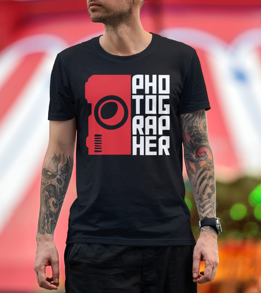 PHOTOGRAPHER Red Camera T-Shirt