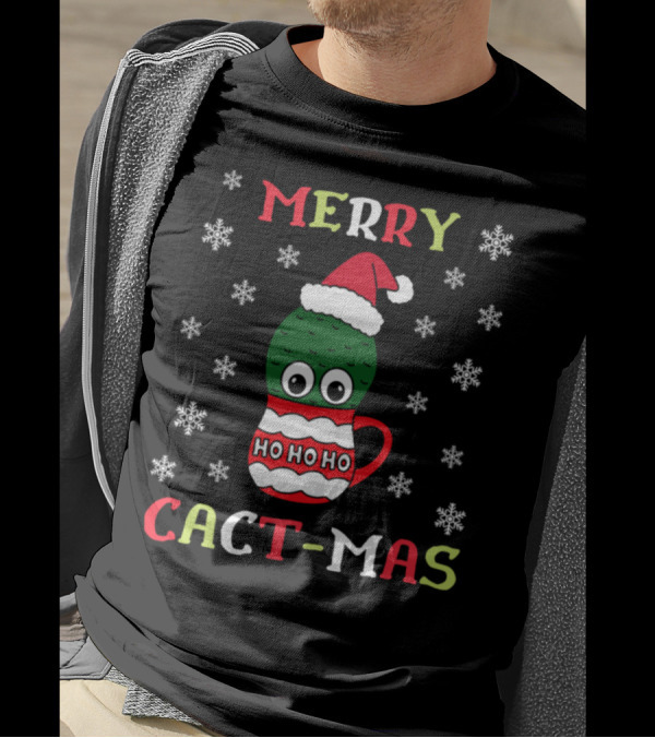 Merry Cact-Mas Cactus Santa Hat Ho Ho Ho Snowflakes T-Shirt