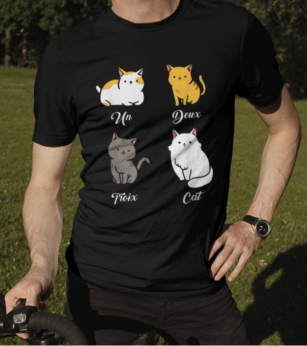 Un Deux Trois Cat Pun With Four Cute Illustrated Cats T-Shirt