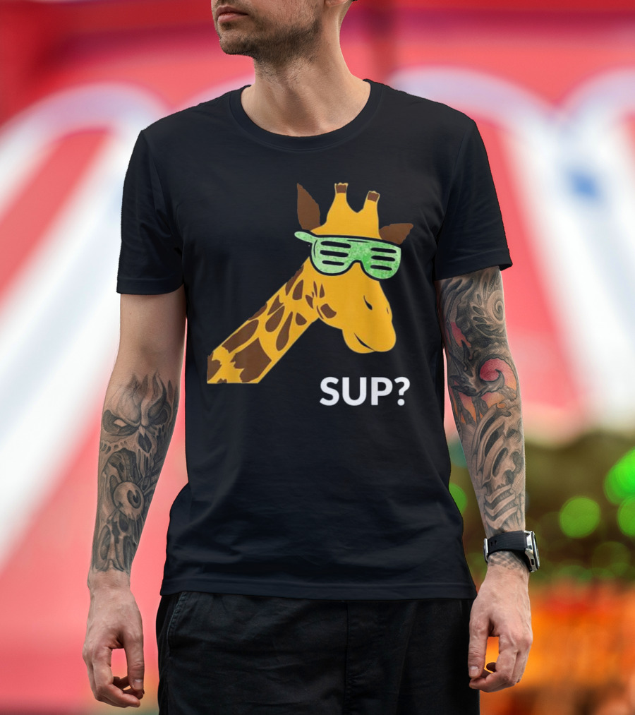 Giraffe Sup Funny Zoo Lovers Cool Green Sunglasses T-Shirt