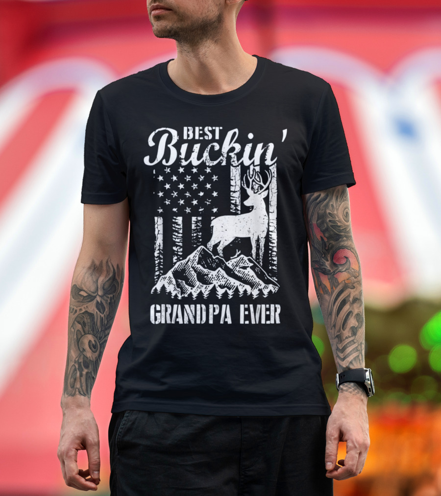 Best Buckin' Grandpa Ever American Flag Deer Hunting T-Shirt