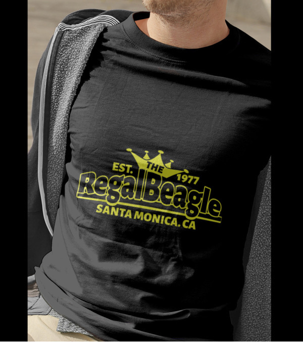 The Regal Beagle Est. 1977 Santa Monica CA Sitcom 70s T-Shirt