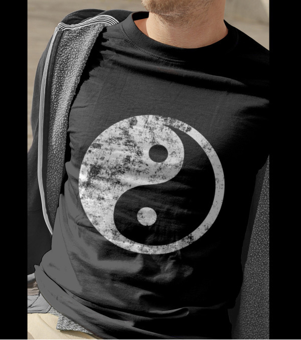 Yin Yang Fun Symbol Grunge Texture Vintage Yin Yang T-Shirt