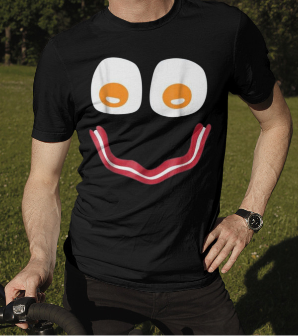 I Love Bacon And Eggs Funny Face Smiley Breakfast T-Shirt