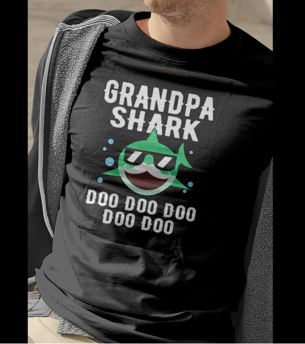 Grandpa Shark Doo Doo Doo Sunglasses Bubbles Family T-Shirt