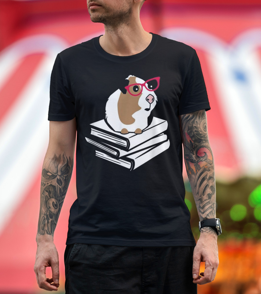 Guinea Pig Nerd with Red Glasses on Books Reading Love T-Shirt