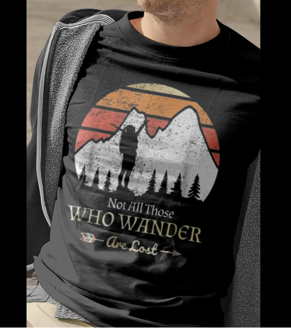 Not All Those Who Wander Are Lost Silhouette Mountains Arrow Vintage Sun T-Shirt