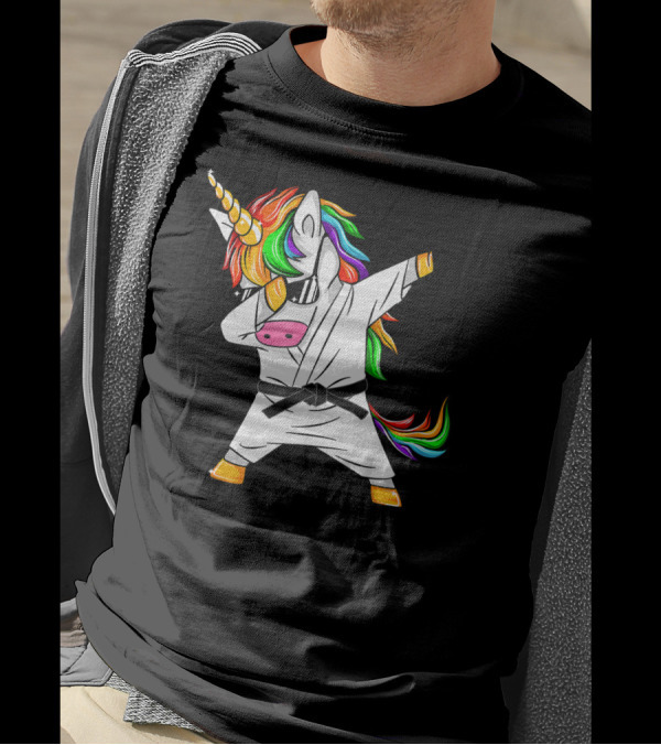 Dabbing Unicorn Karate Jiu Jitsu Taekwondo Black Belt Rainbow Mane T-Shirt