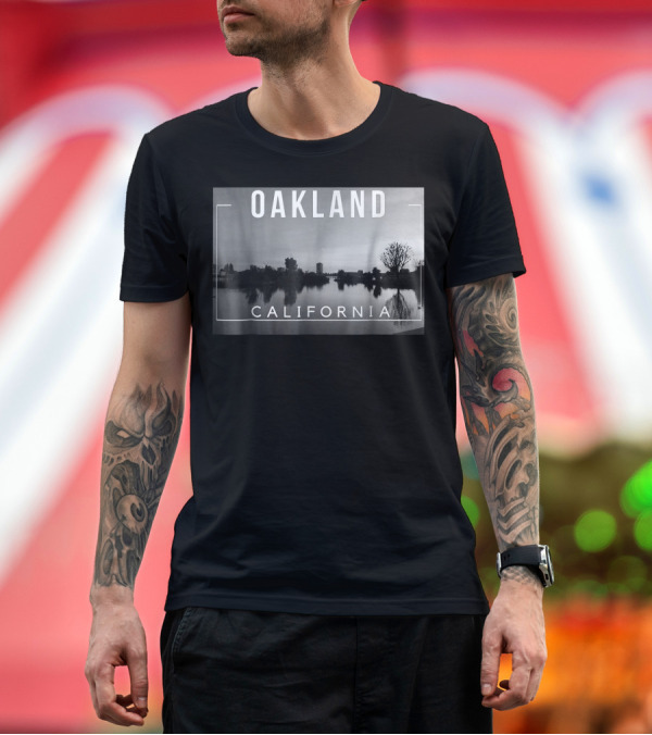 Premium T-Shirt: Oakland California Oaktown The O Skyline California Landscape T-Shirt Oakland California Oaktown The O Skyline California Landscape T-Shirt