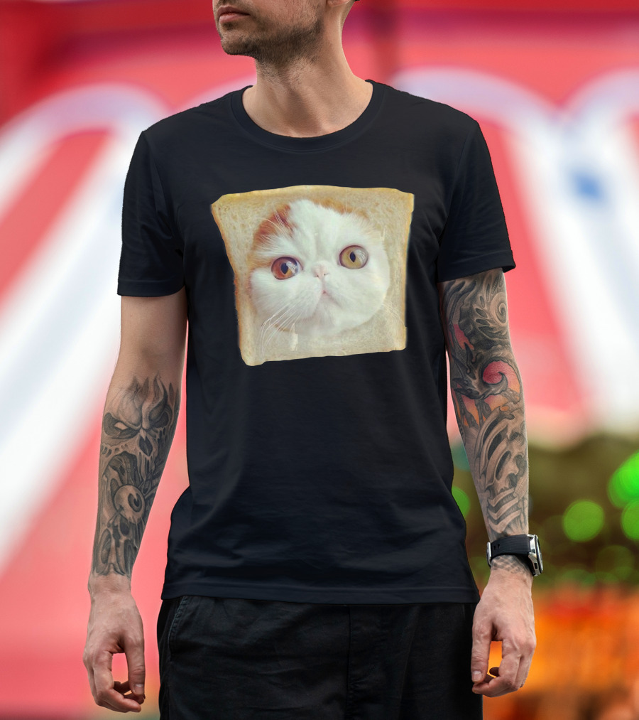 Funny Crazy Cat Bread Toast Face T-Shirt