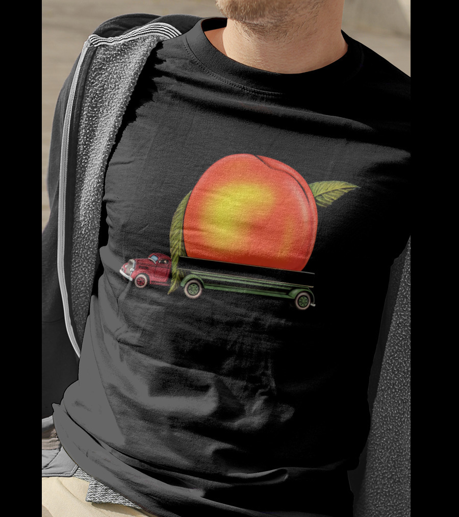 Tabb 24 Giant Peach Truck Vintage Style T-Shirt
