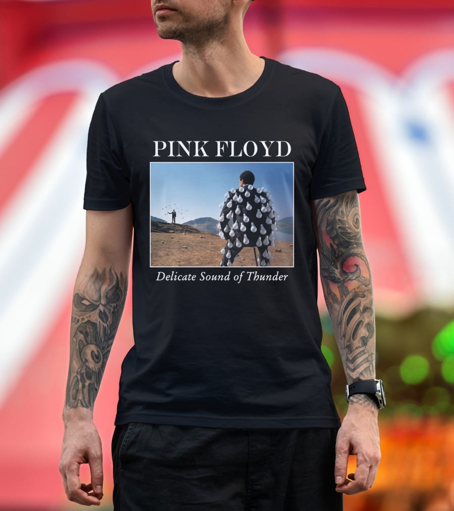 Pink Floyd Delicate Sound Of Thunder Lightbulb Suit Album Cover T-Shirt