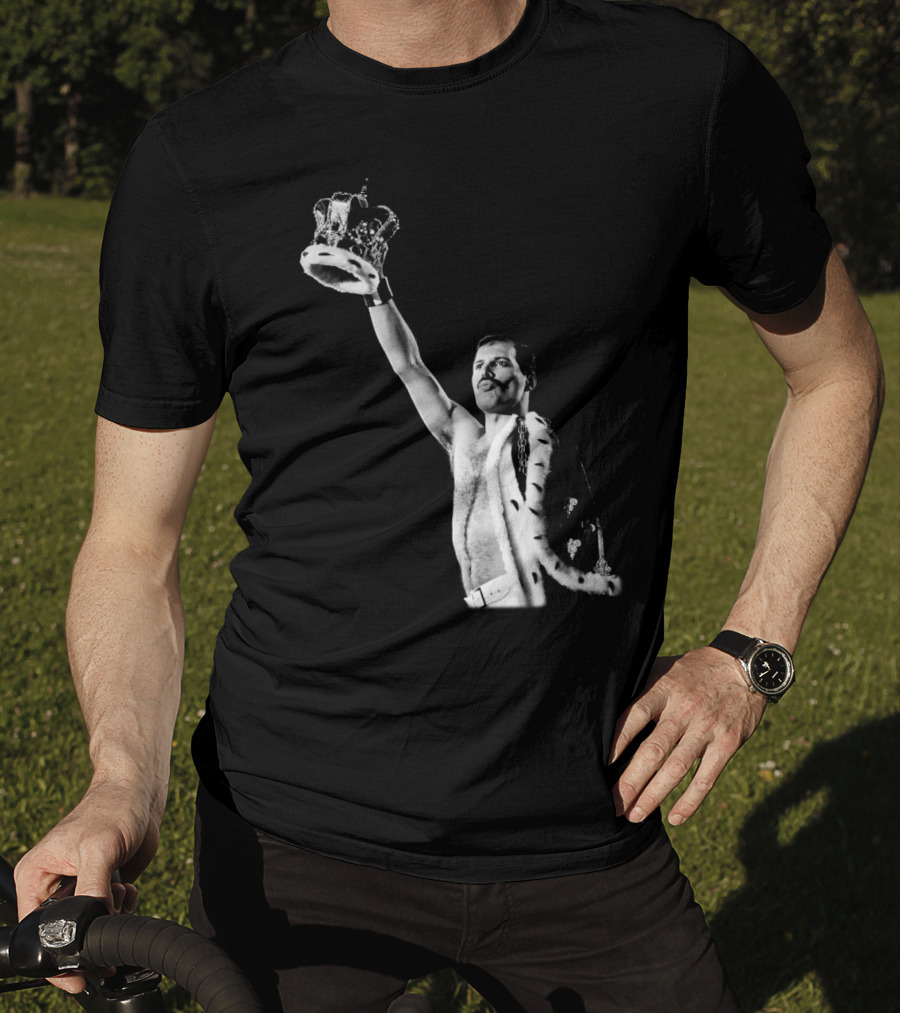 QN Freddie Mercury Crown Iconic Pose T-Shirt