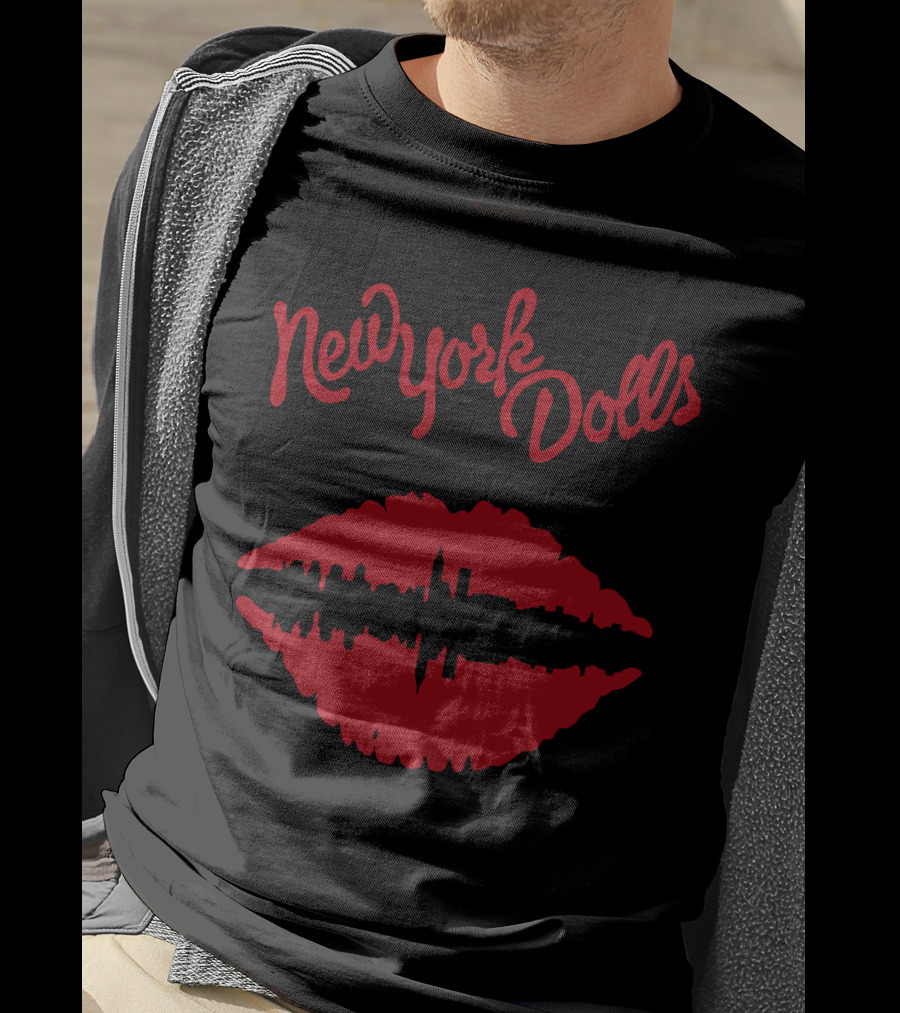New York Dolls Red Lips Skyline Nyd T-Shirt